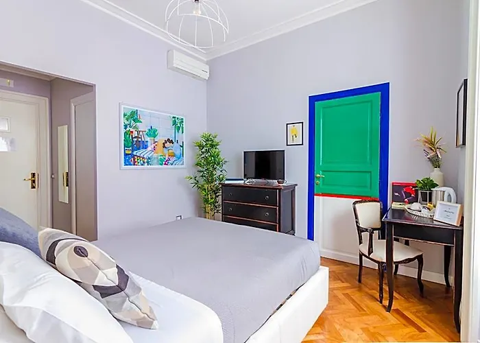 Athena Bed & Breakfast 4*