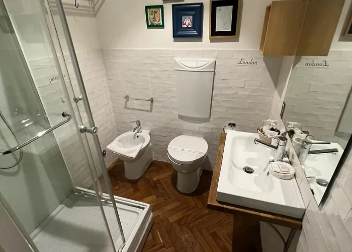 Oda ve Kahvaltı Athena Roma